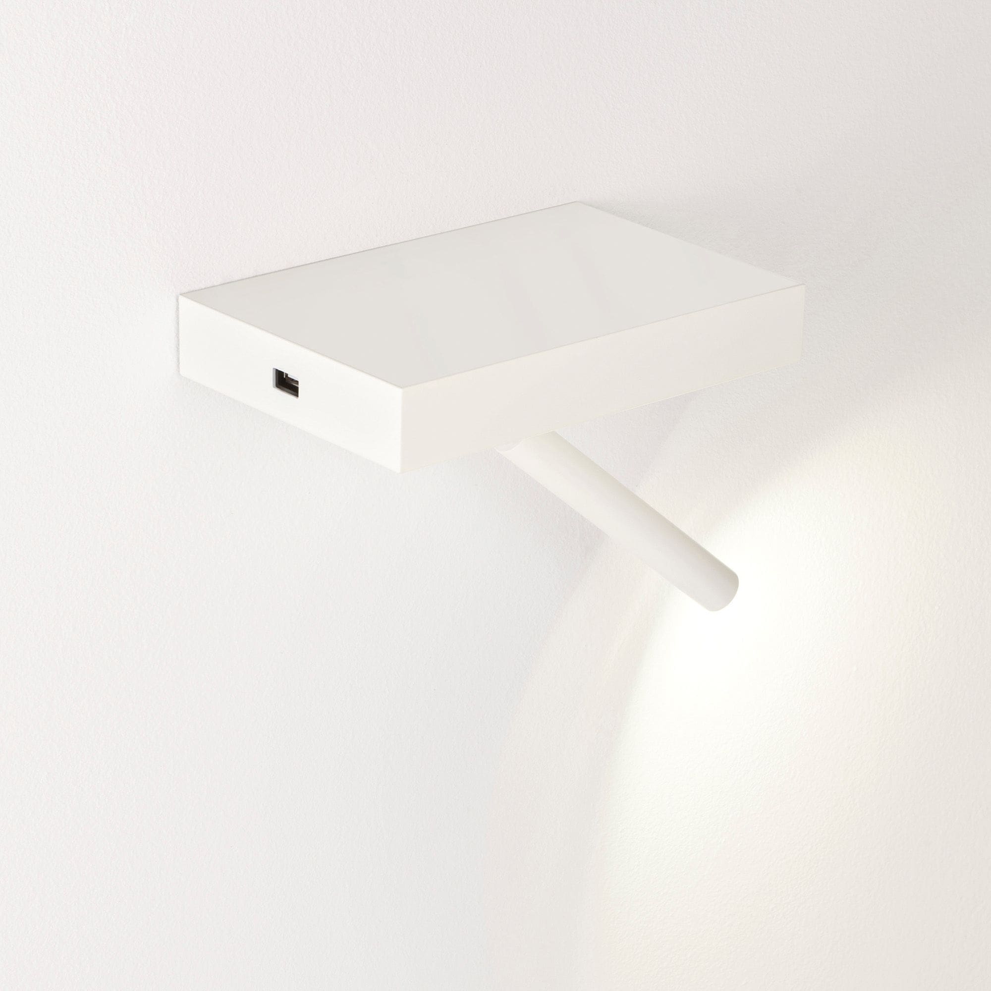 Estiluz Nit Reading-Wall Lamp by Crous Calogero