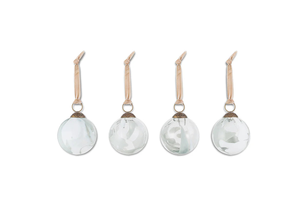 Nkuku Lohara Baubles - White (Set of 4)