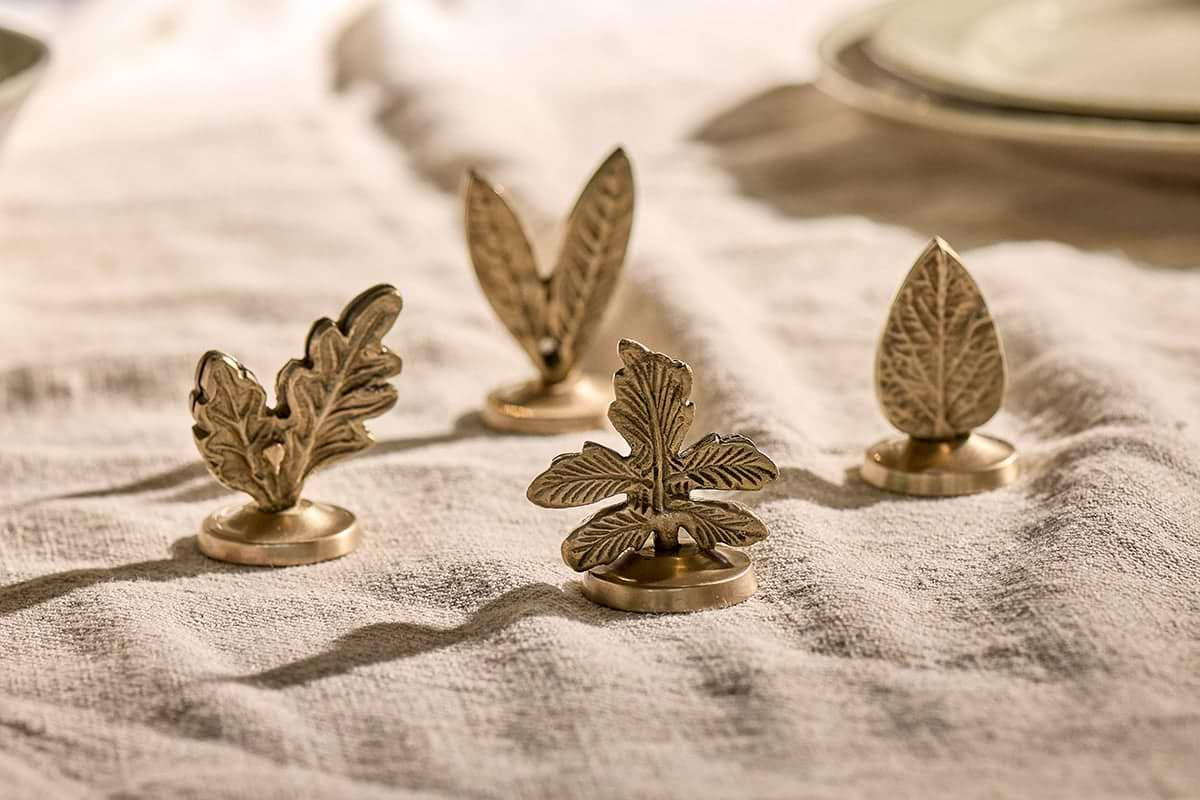 Nkuku - Leaf Brass Place Card Holders (Set of 4)