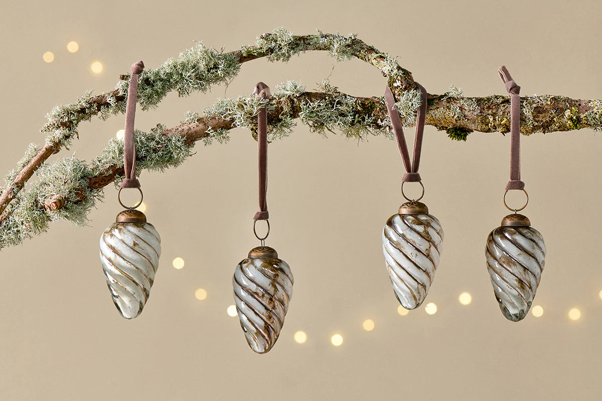 Nkuku Maran Baubles - Gold & Cream - (Set of 4)