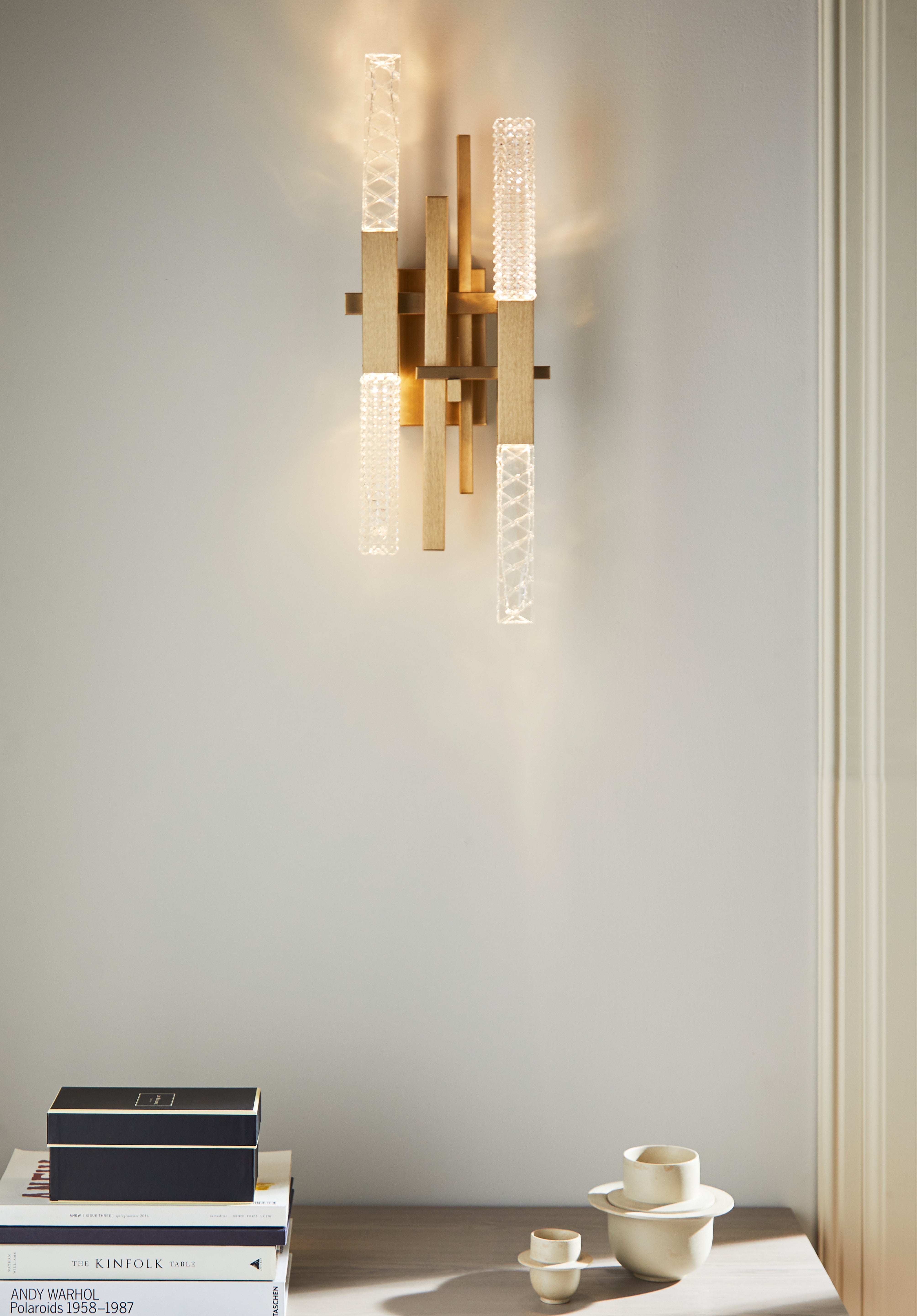 Contardi Lighting Mikado Wall Lamp - Satin Brass - Transparent Crystal Engraved / Prismatic