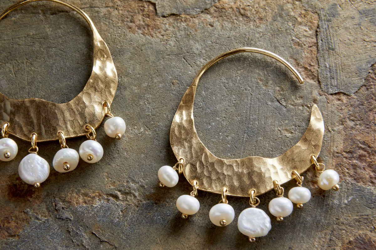 Nkuku - Parahu Pearl Earrings - White