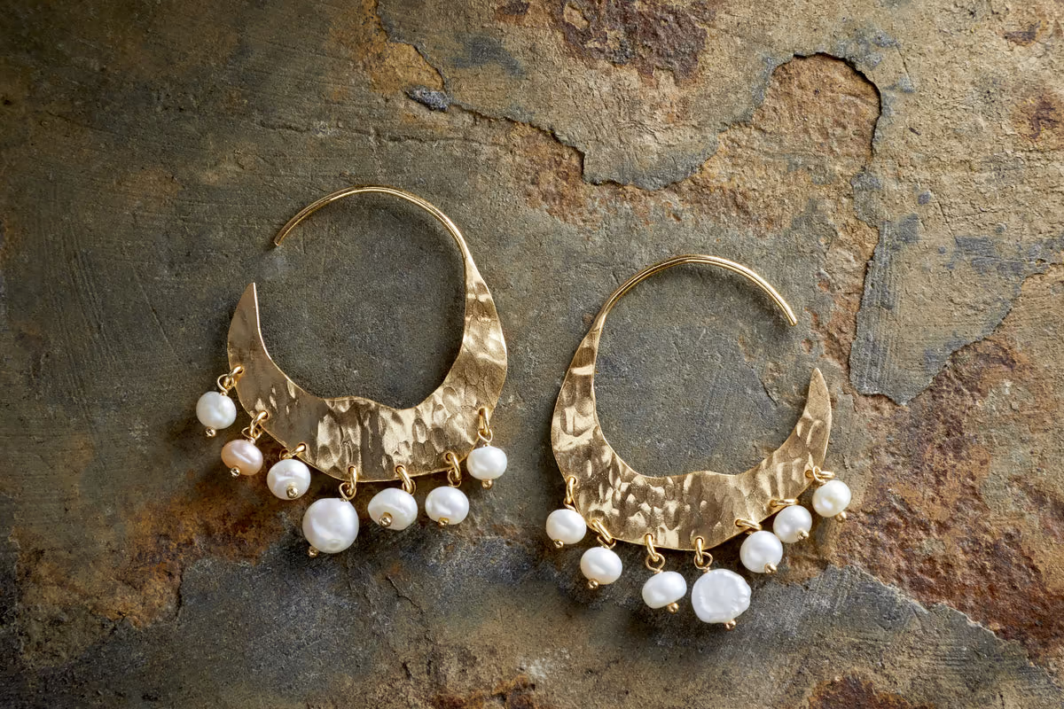 Nkuku - Parahu Pearl Earrings - White