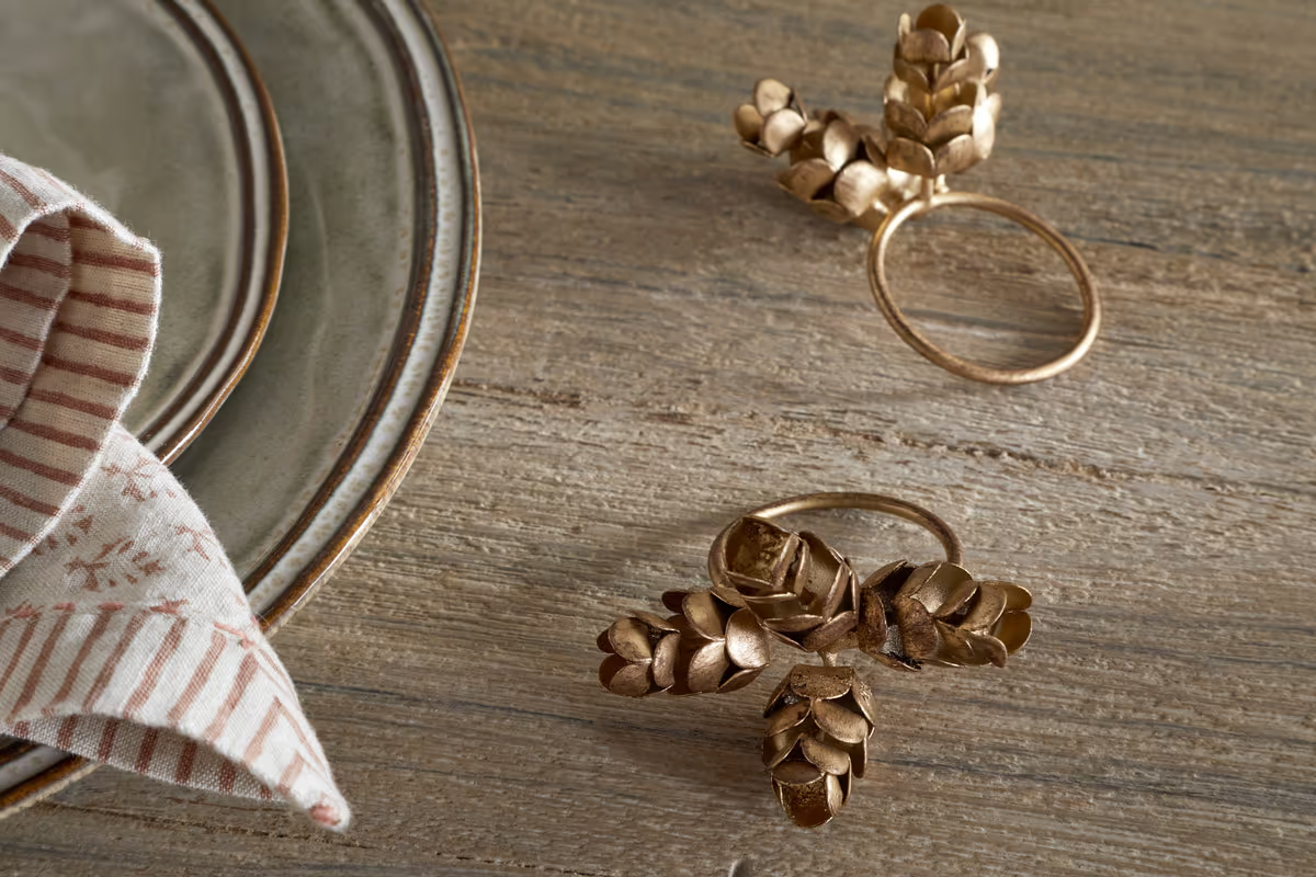 Nkuku - Beej Napkin Rings - Antique Brass - (Set of 4) - Without Napkins