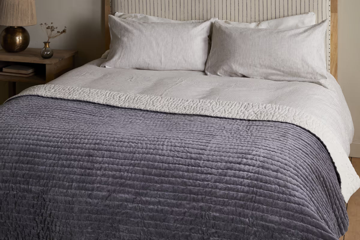 Nkuku - Nidra Velvet & Linen Bed Quilt - Charcoal