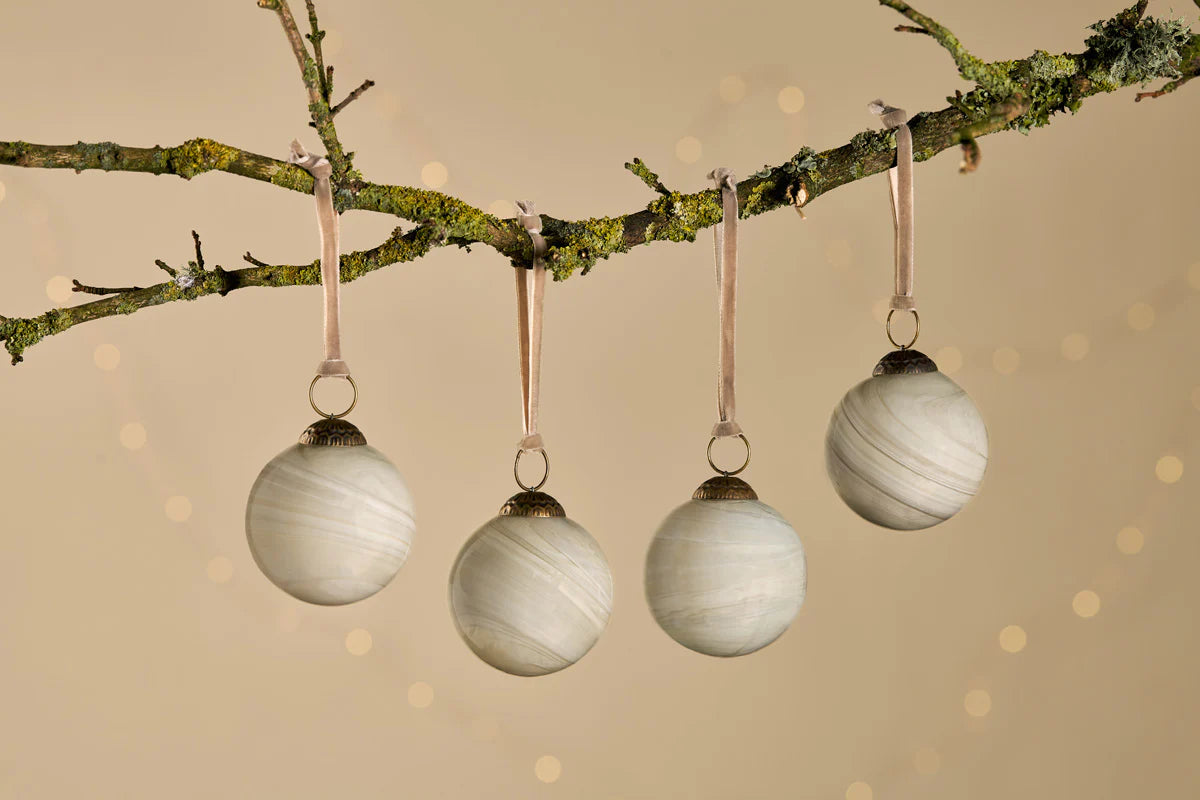 Nkuku Oja Baubles - Natural (Set of 4)