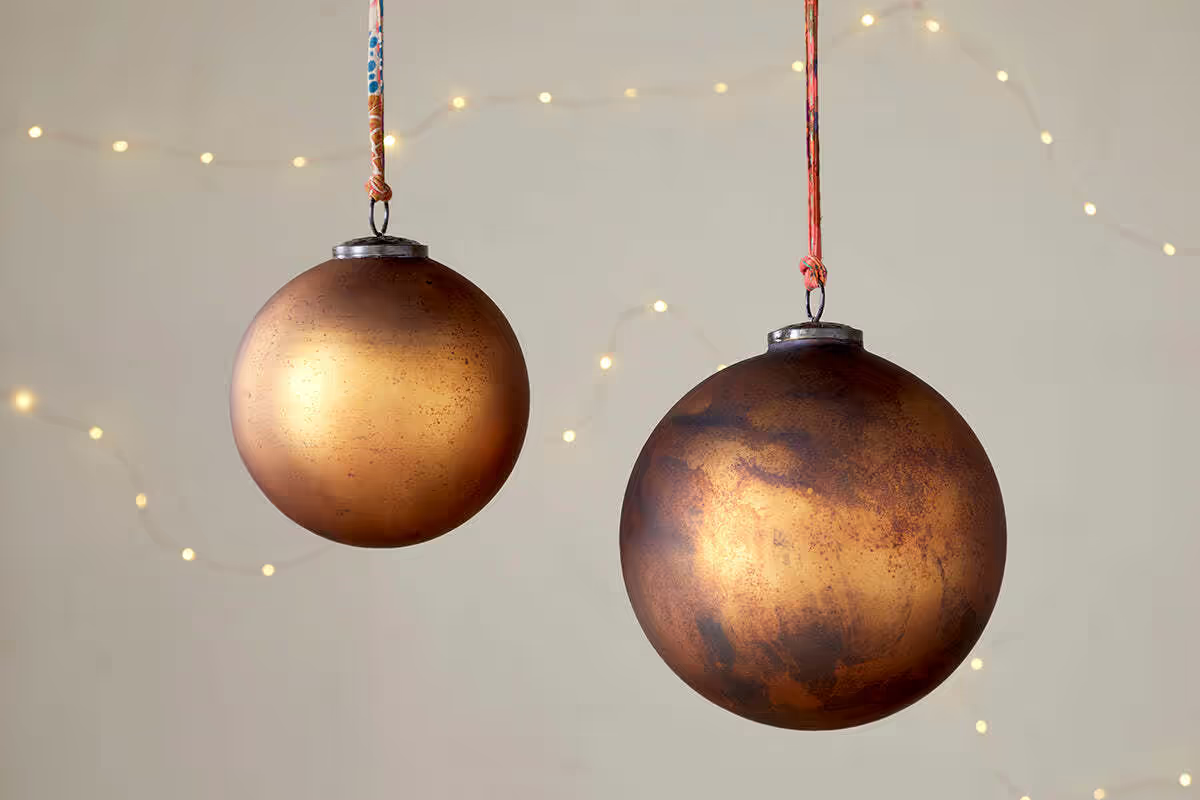 Nkuku - Oko Giant Bauble - Matt Gold - Small
