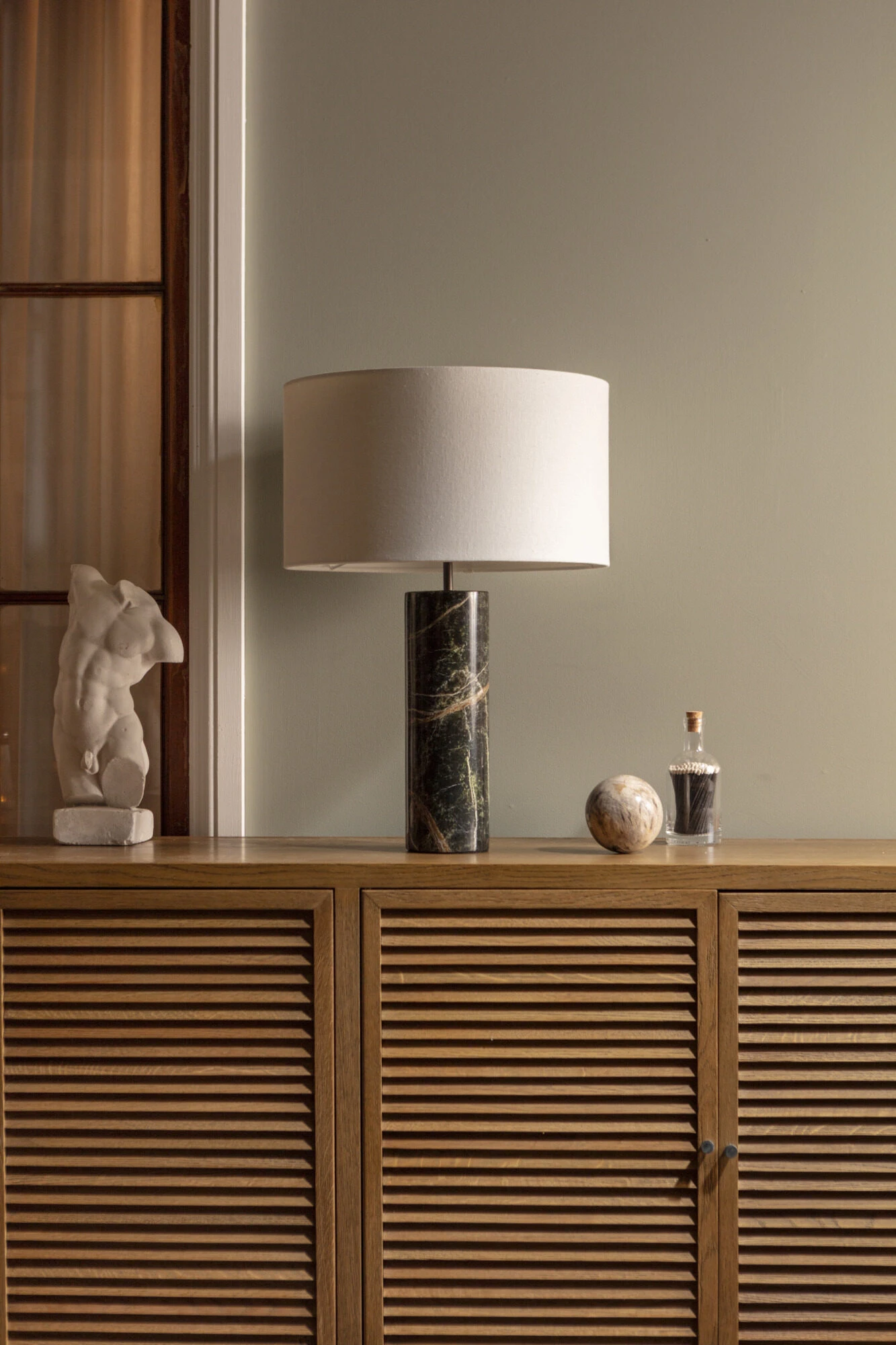 Pure White Lines - Cusco Green Marble Table Lamp - Linen shade