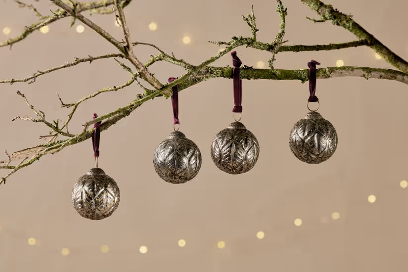 Nkuku - Patta Baubles - Antique Gold - (Set of 4)