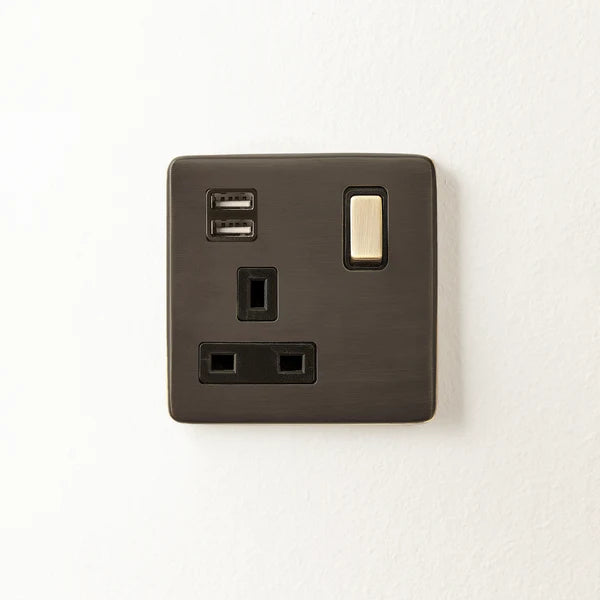 Pooky - One Gang Florence Switched SP Socket With Dual USB Outlet - Bronze