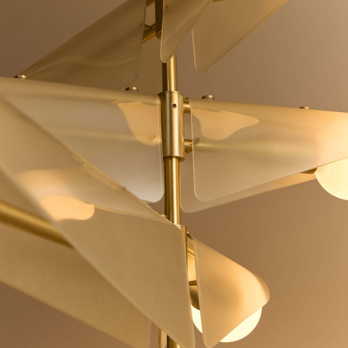 Tala Sycamore Chandelier 5 Tiers in Dusk Pink