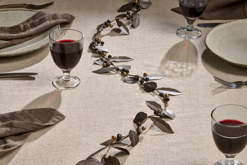 Nkuku - Tula Garland