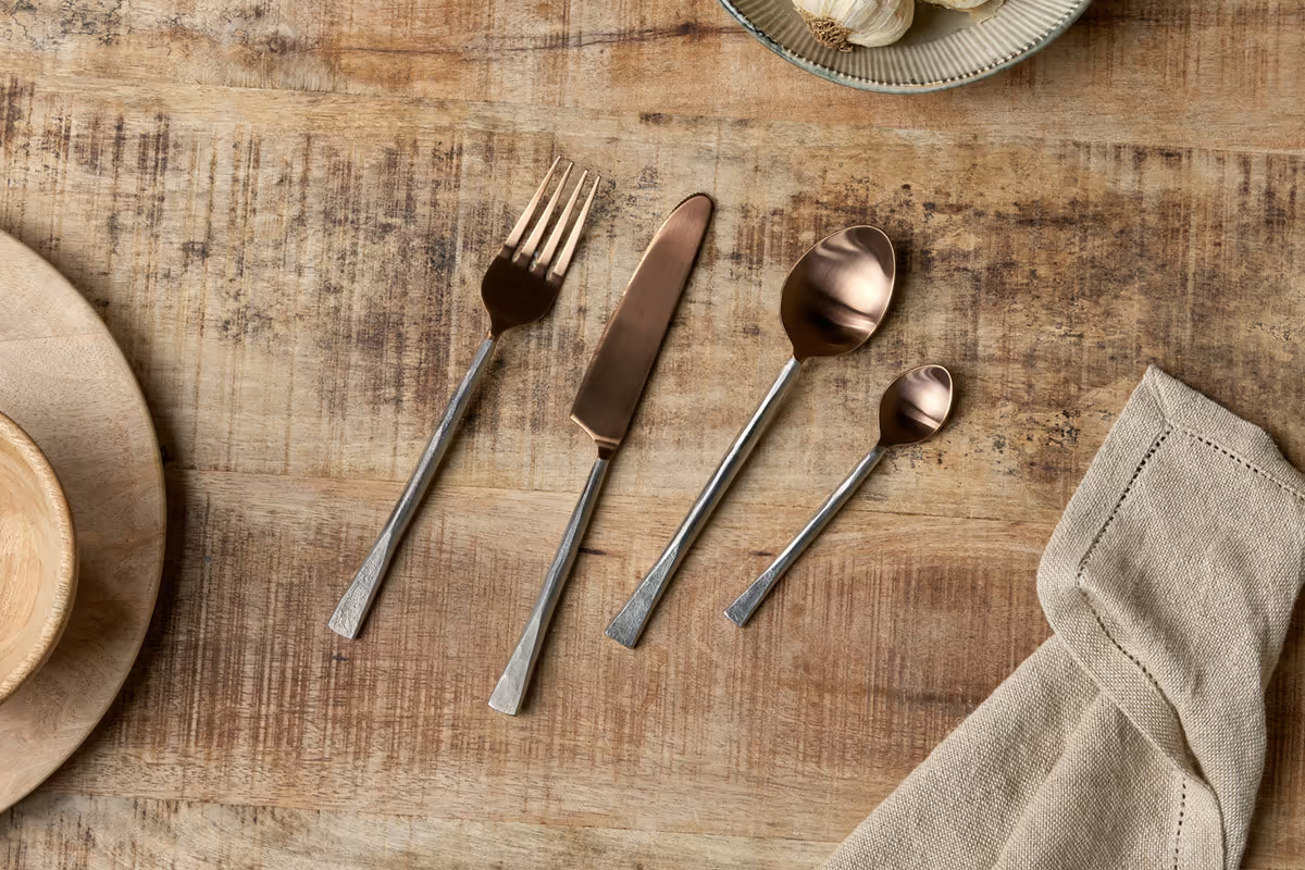 Nkuku - Usa Cutlery Set - Rose Gold (Set of 16)