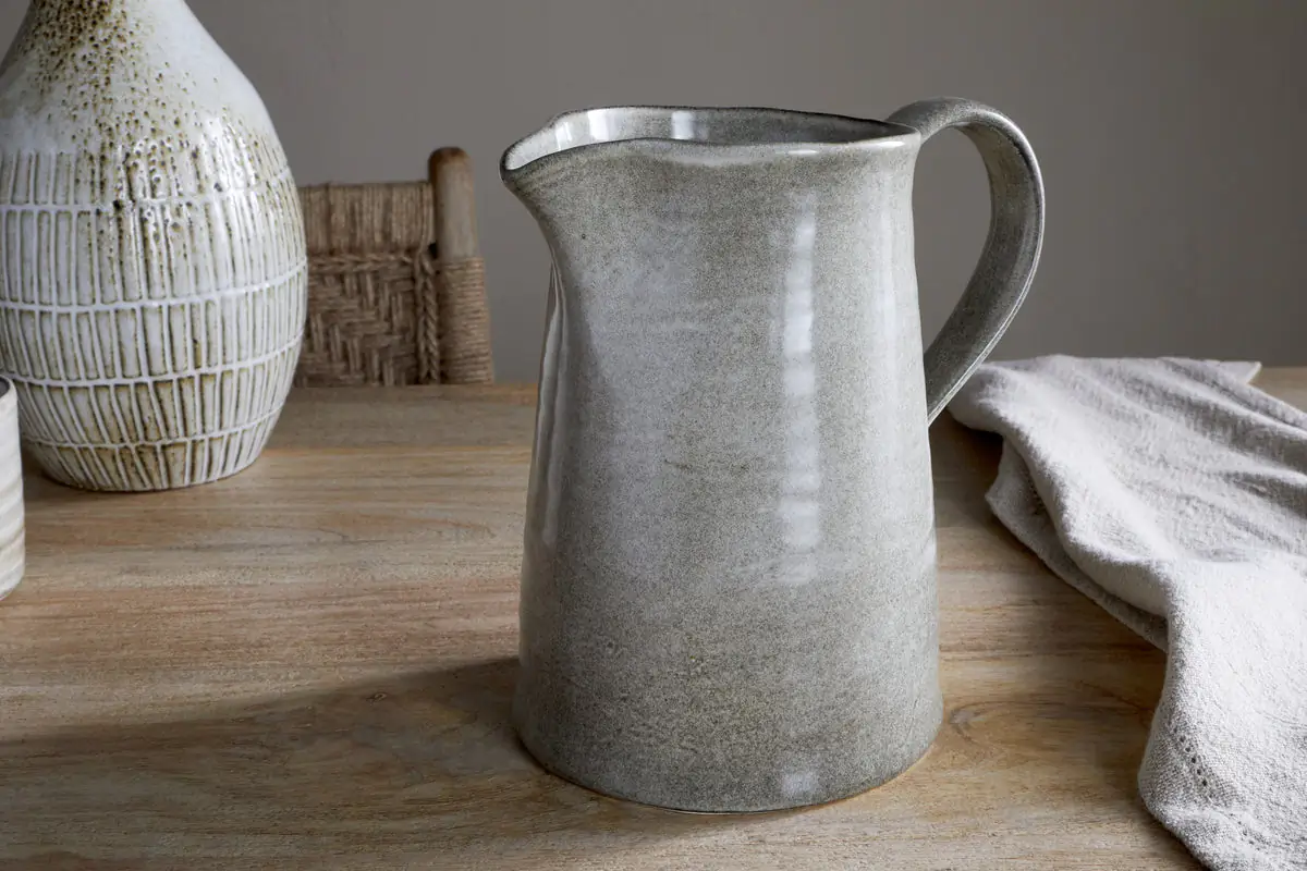 Nkuku - Valinha Earthenware Jug - Grey - Large