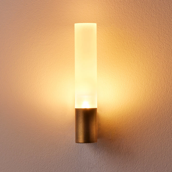 Pooky - Lucas Ip65 Wall Light - Brass