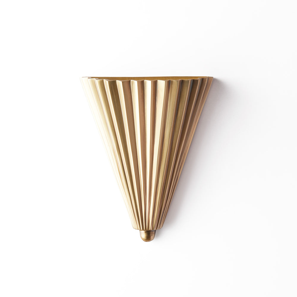 Pooky - Larger Sensu Wall Light - Brass