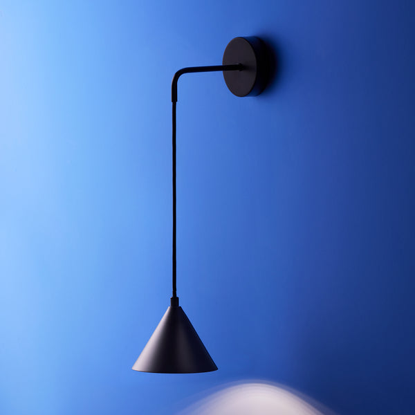 Pooky - Sway Wall Light - Black
