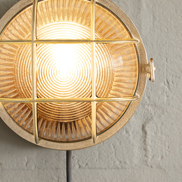 Pooky - Vasco Ip64 Round Bulkhead Wall Light - Unlacquered Natural Brass