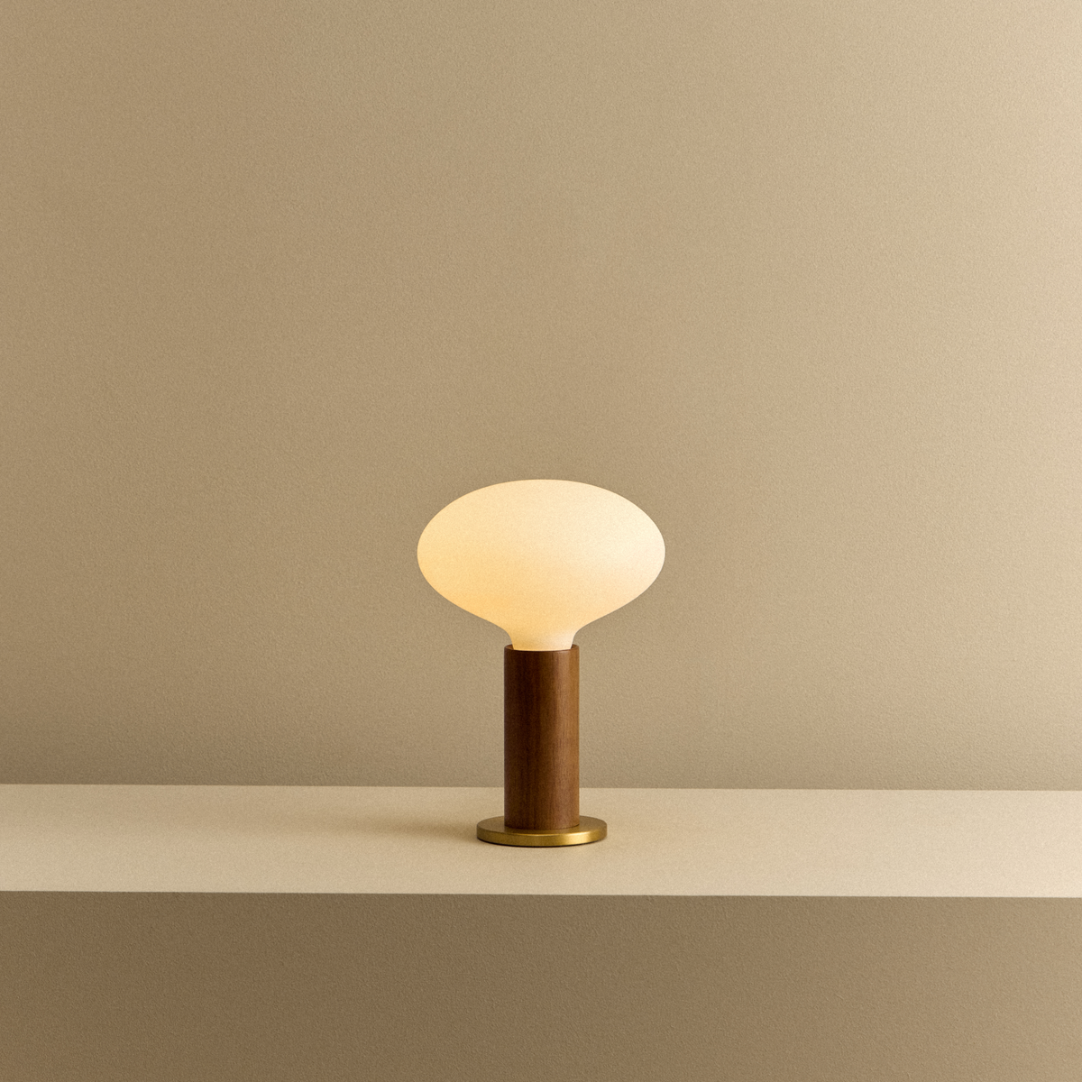 Tala Knuckle Table Lamp in Walnut + Oval Dim to Warm
