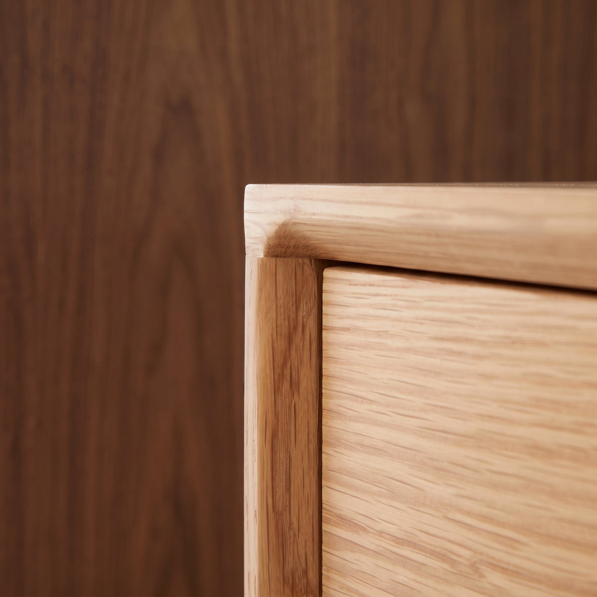 Fishe & Lilly Wright Oak Chest of 3 Drawers