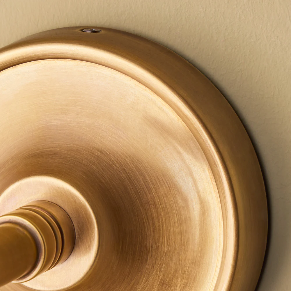 Pooky - Wendell Wall Light - Antique Brass