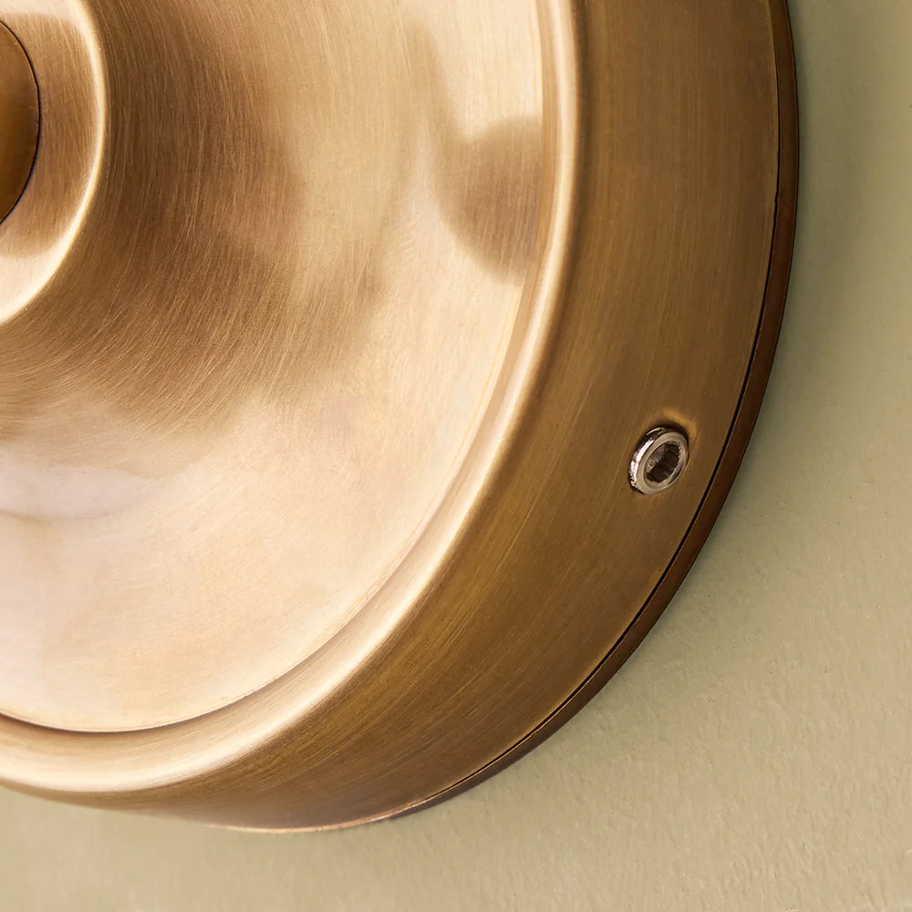 Pooky - Wendell Wall Light - Antique Brass