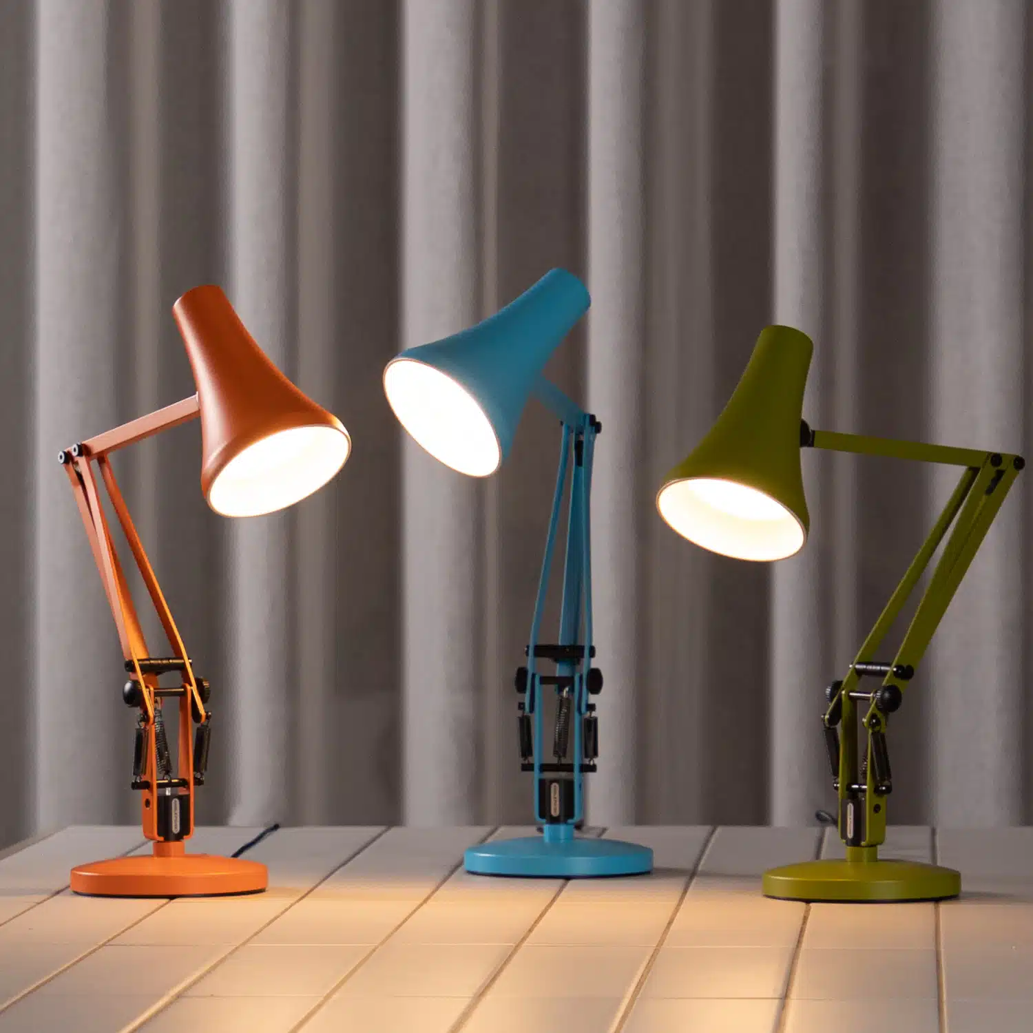 Anglepoise Light - 90 Mini Mini Desk Lamp Turquoise Blue - Turquoise Blue Finish - Arms and Aluminium Shade