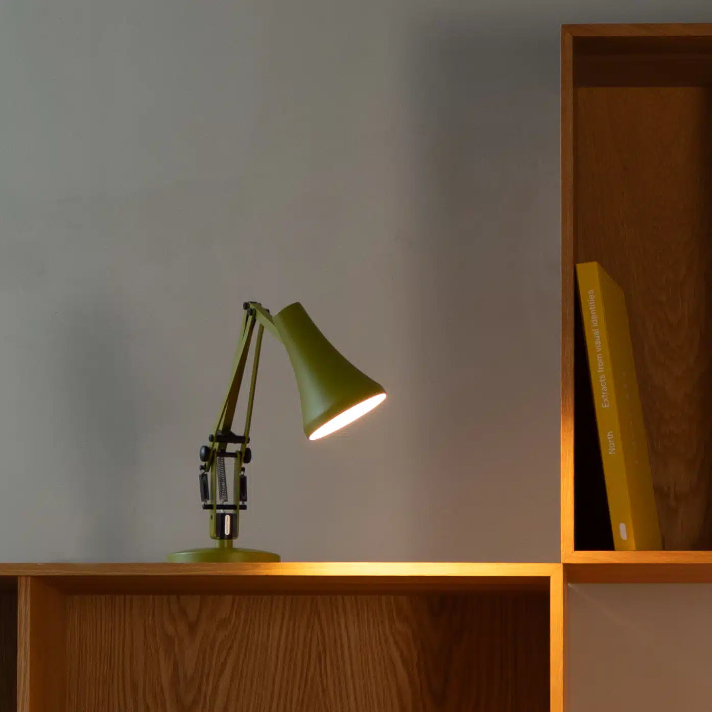 Anglepoise Light - 90 Mini Mini Desk Lamp Avocado Green - Avocado Green Finish - Arms and Aluminium Shade