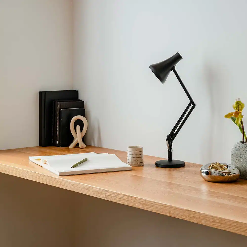 Anglepoise Light - 90 Mini Mini Desk Lamp Carbon Black - Carbon Black Finish - Arms and Aluminium Shade