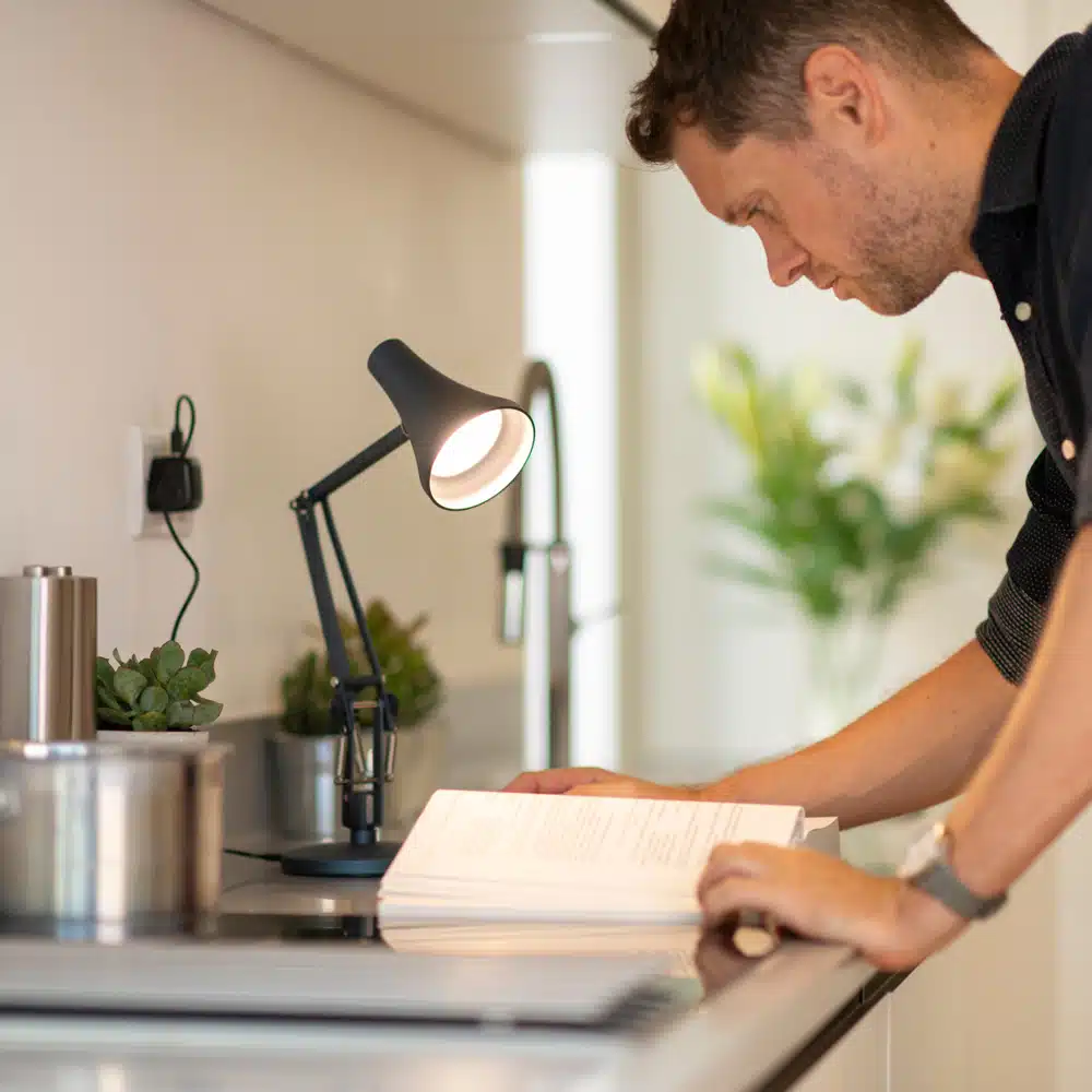 Anglepoise Light - 90 Mini Mini Desk Lamp Carbon Black - Carbon Black Finish - Arms and Aluminium Shade