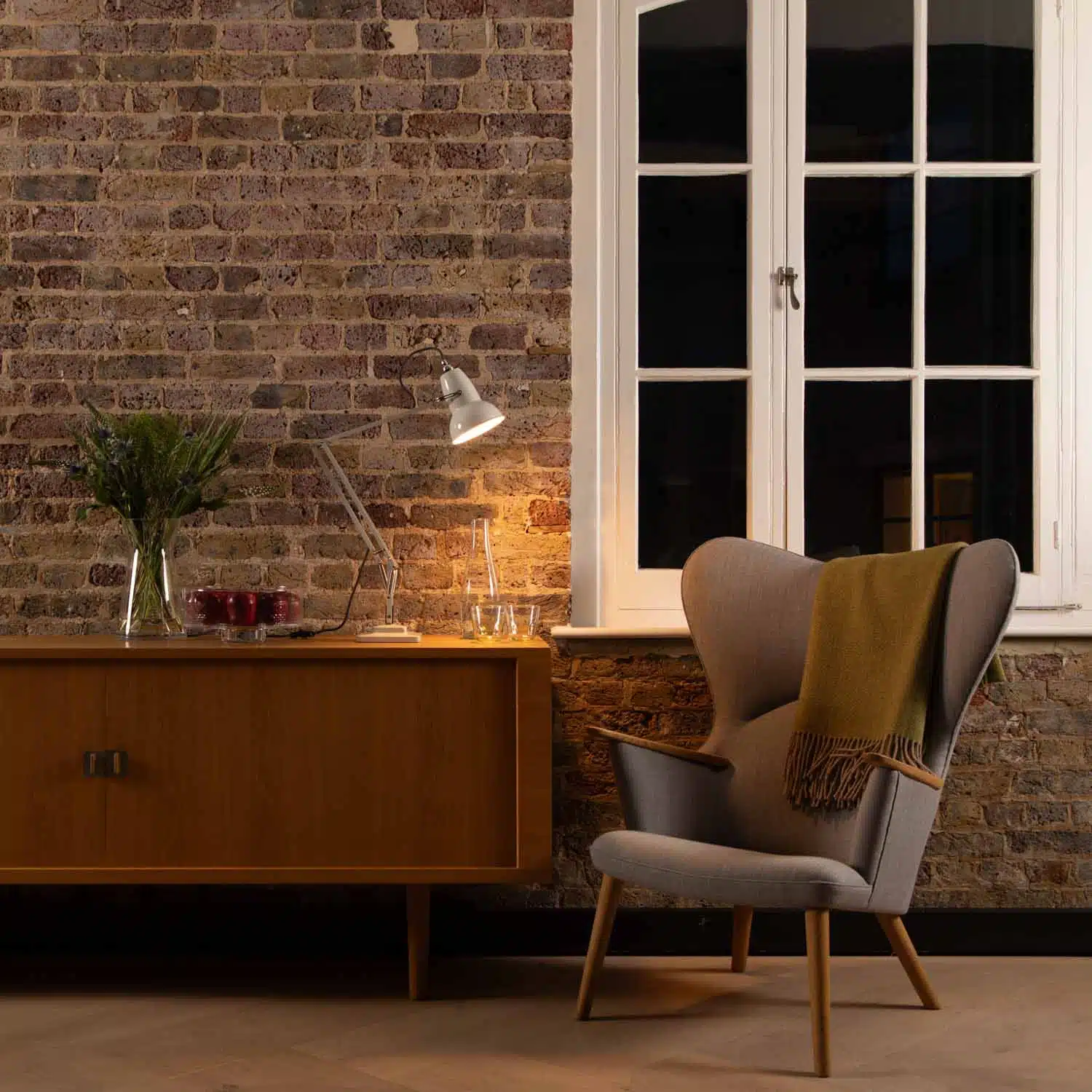 Anglepoise Light - Original 1227 Desk Lamp Linen White - Linen White Finish - Arms and Aluminium Shade