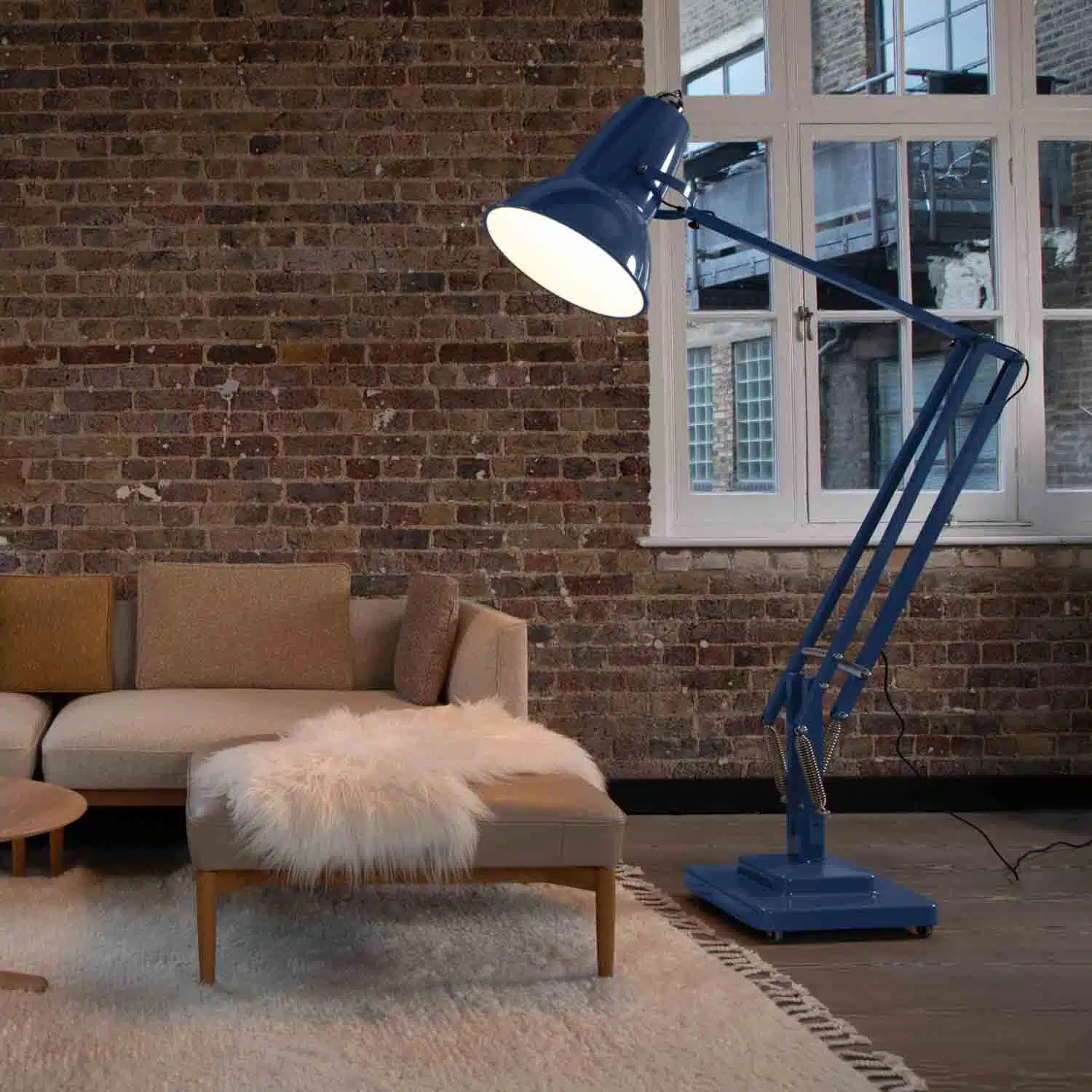 Anglepoise Light - Original 1227 Giant Floor Lamp Marine Blue - Marine Blue Finish - Aluminium Fork Block Shade