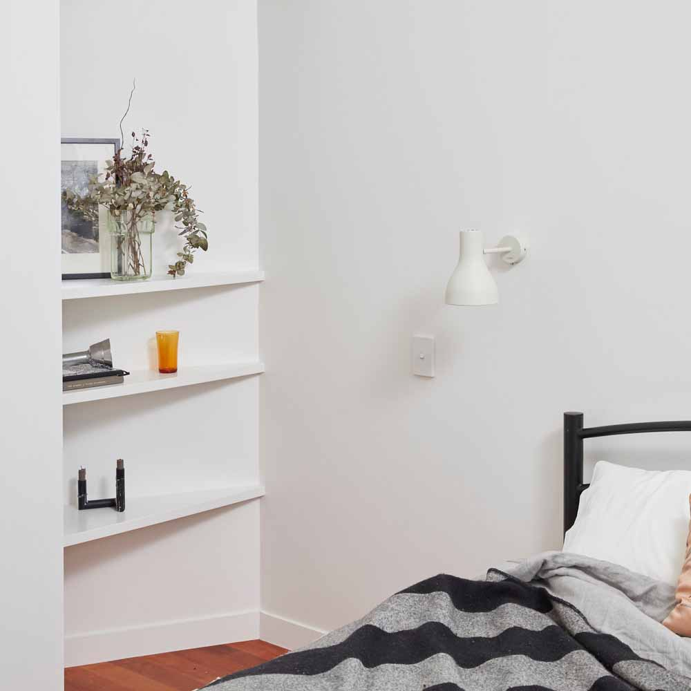 Anglepoise Light - Type 75 Mini Wall Light Alpine White - Alpine White Finish - Aluminium Shade