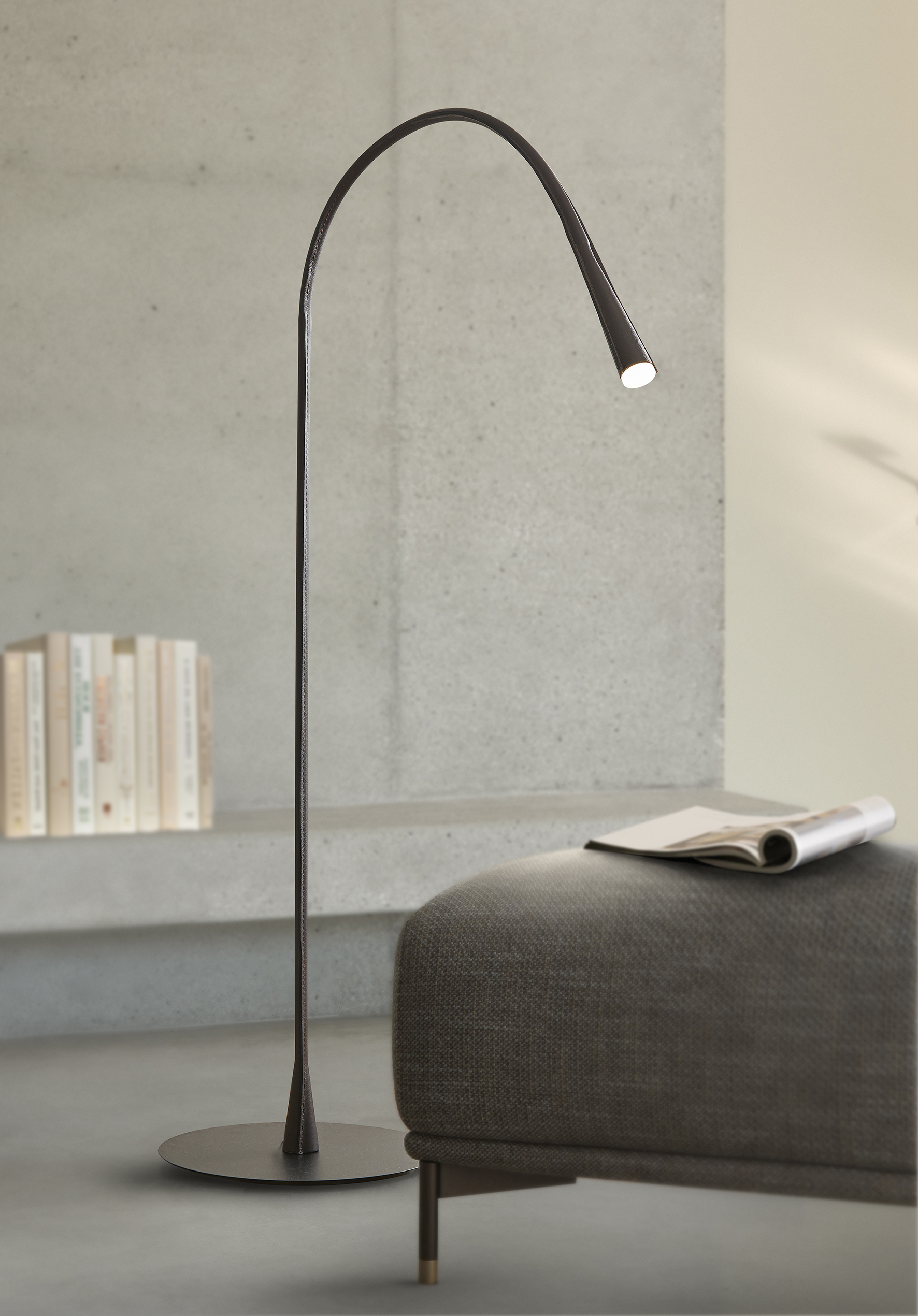Contardi Lighting Flexiled Floor Lamp - Matt black silk lacquered - Dark Brown Leather