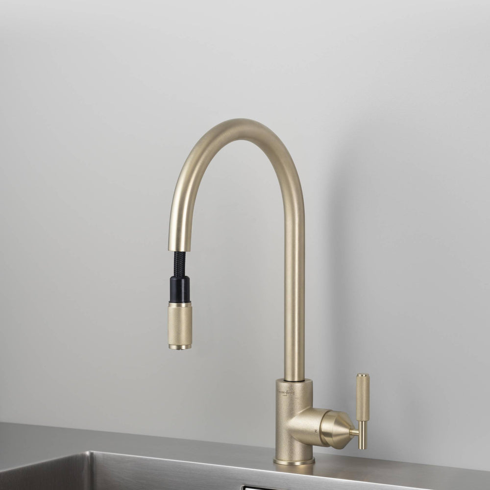 Buster & Punch - UK Kitchen Tap Cross - Pull-Out Mixer - Brass
