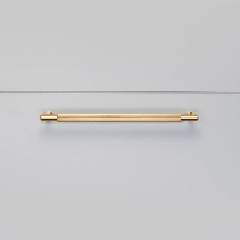 Buster & Punch - Pull Bar Linear - Brass - Medium