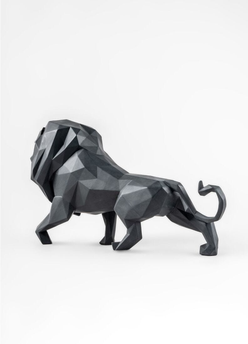 Lladró - Lion Sculpture - Matte Black