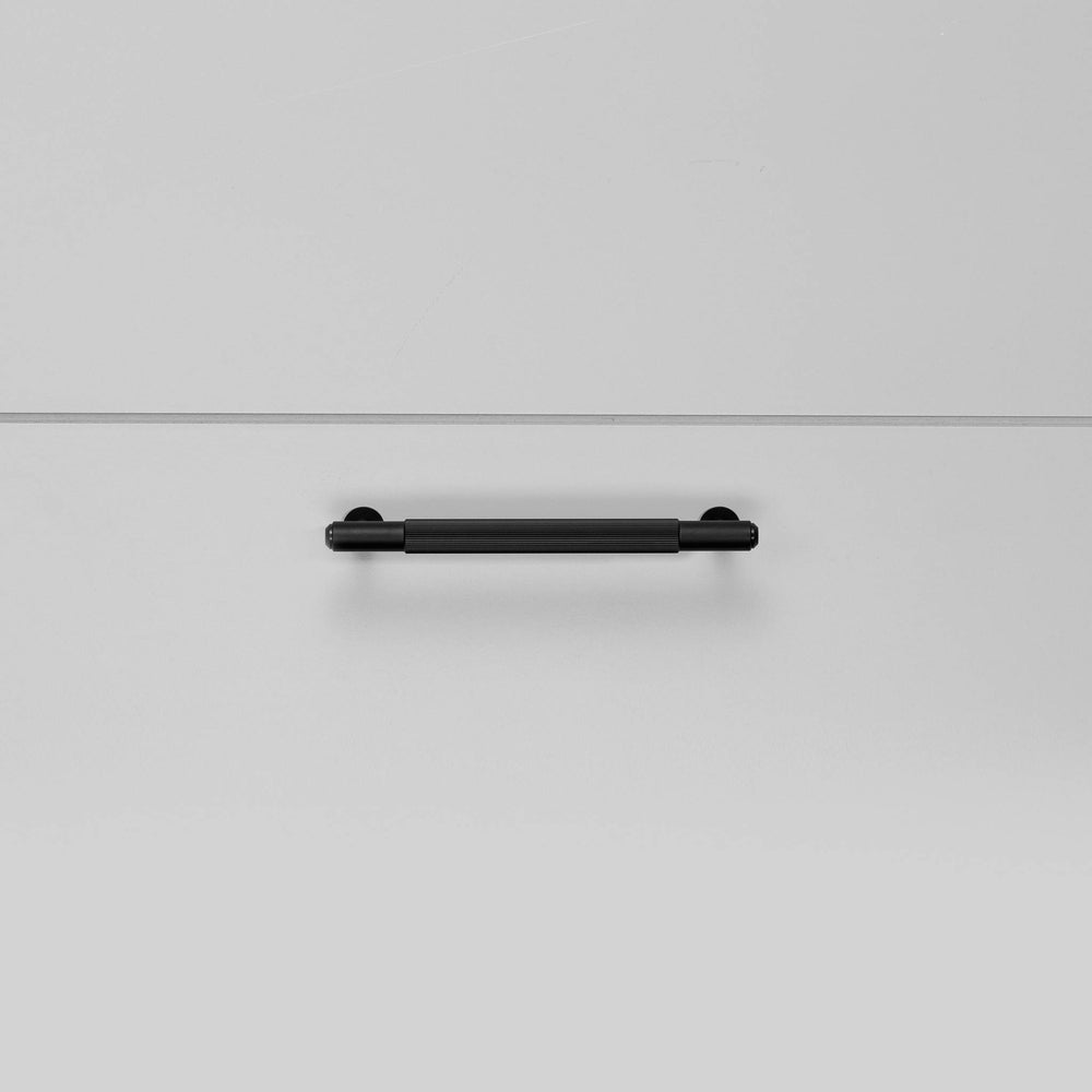 Buster & Punch - Pull Bar Linear - Black - Small
