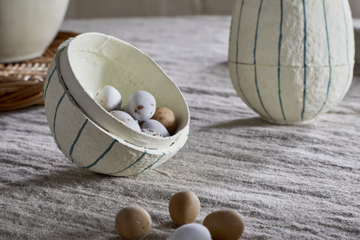 Nkuku - Surya Recycled Cotton Paper Standing Opening Egg - Teal & Cream