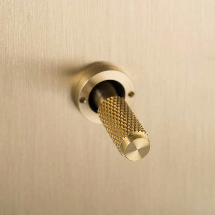 Buster & Punch - 1G Toggle Intermidiate 3-Way Cross - Brass Finish