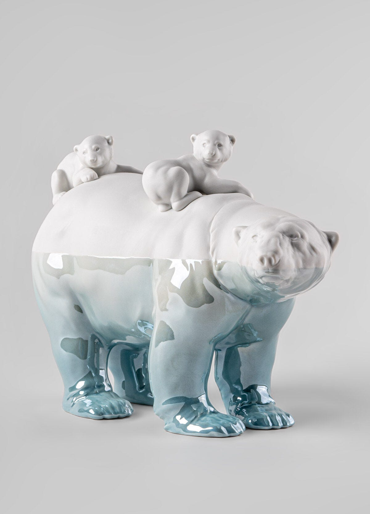 Lladró - Mummy bear and babies - Underwater Sculpture