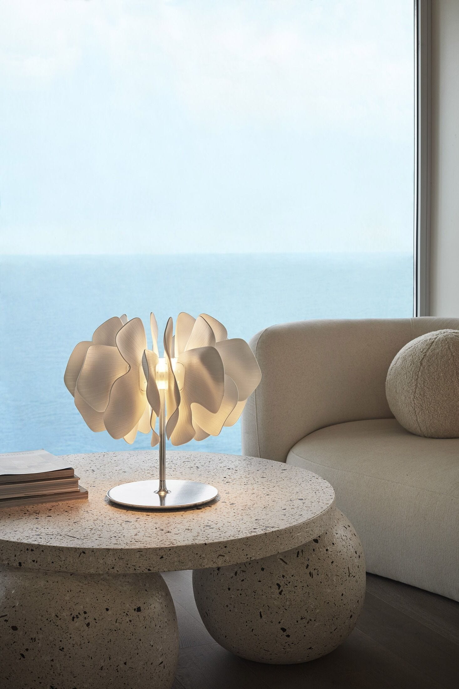 Lladró - Nightbloom Table Lamp - White
