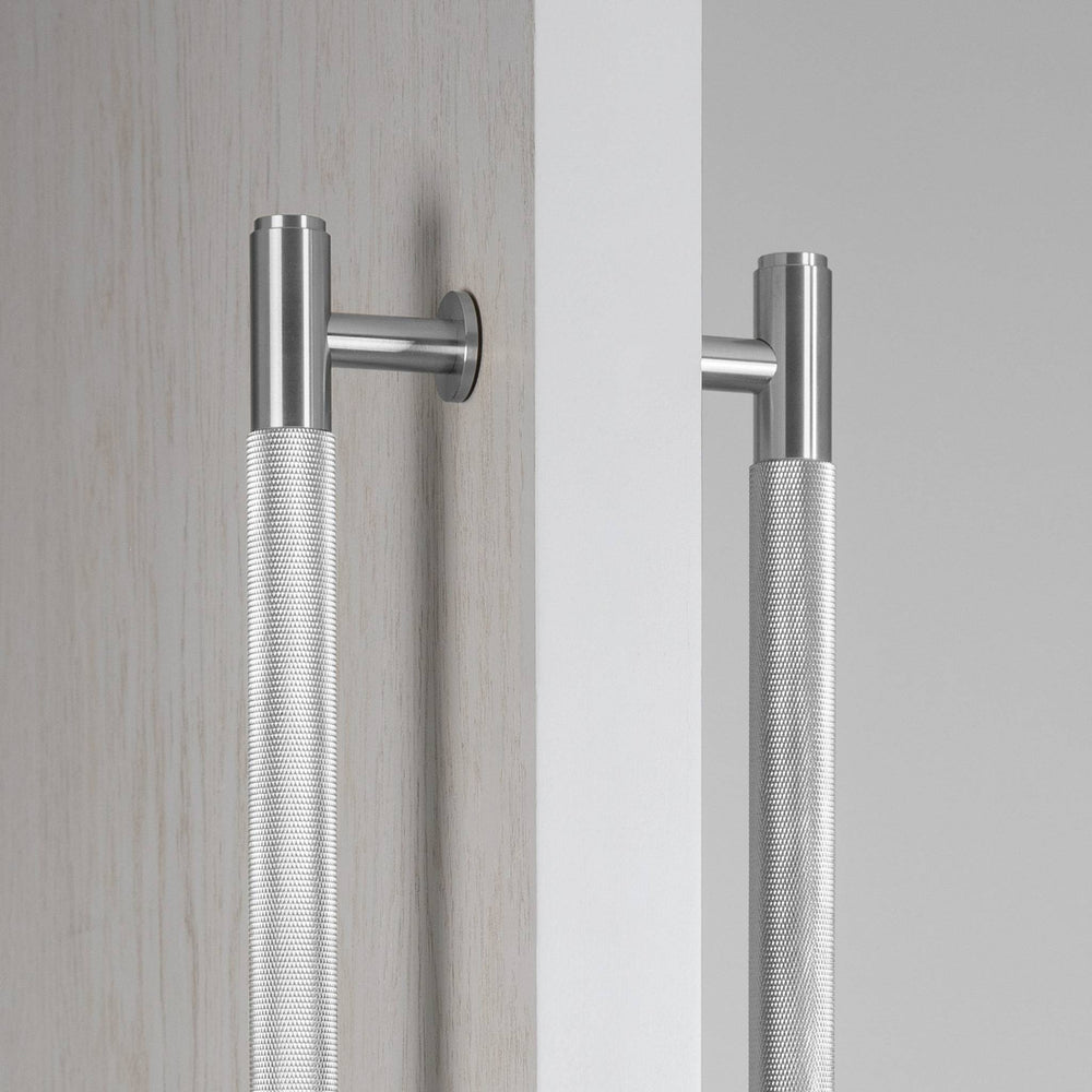 Buster & Punch - Pull Bar Cross - Double-Sided - Steel