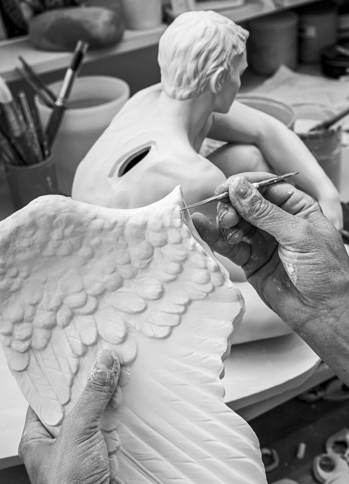 Lladró - Protective Angel Table Lamp