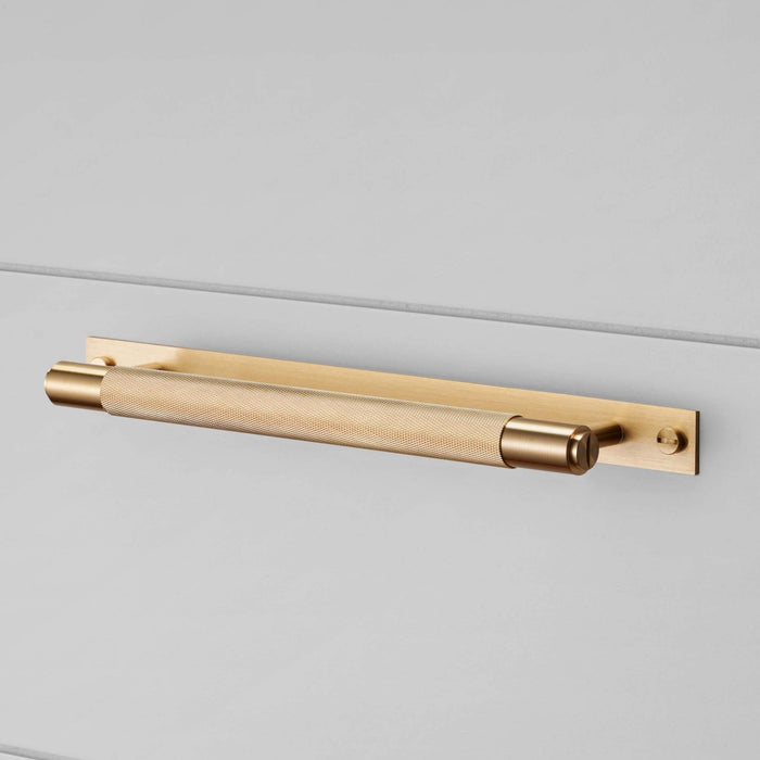 Buster & Punch - Pull Bar Cross - Plate - Brass - Large