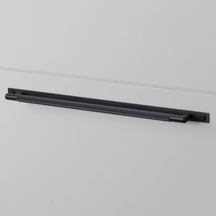 Buster & Punch - Pull Bar Linear - Plate - Black - Large