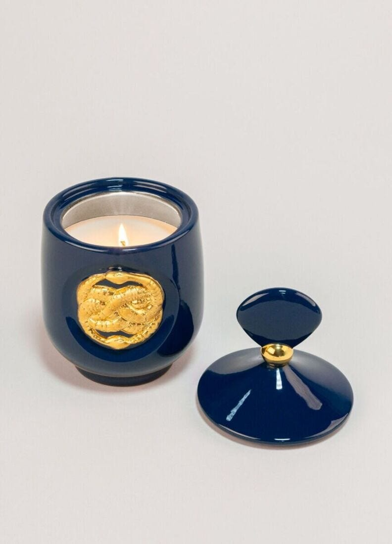 Lladró - Snake candle Luxurious Animals. A Secret Orient Scent