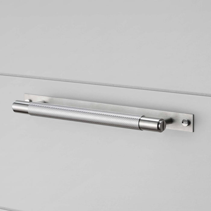 Buster & Punch - Pull Bar Cross - Plate - Steel - Medium