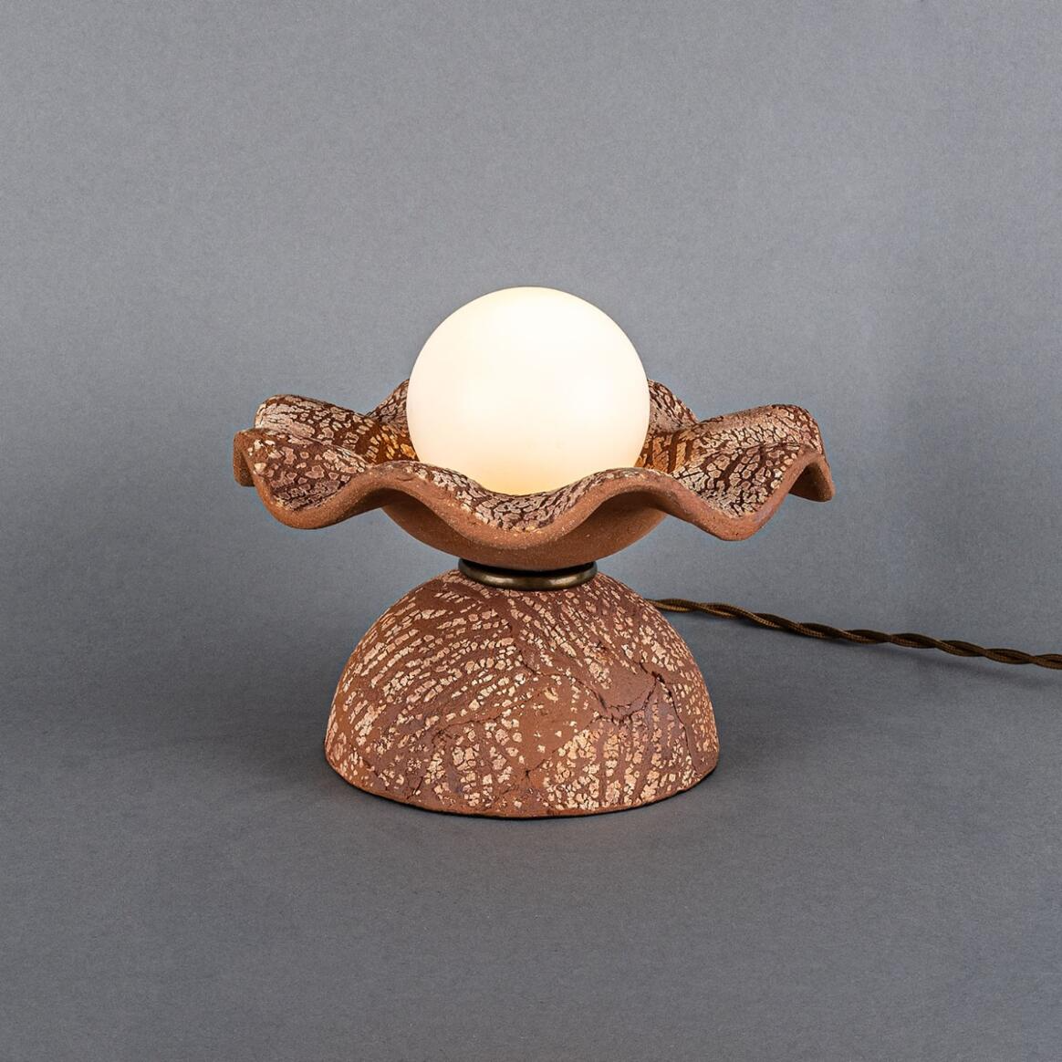 Mullan Rivale Table Lamp with Wavy Ceramic Shade Red Iron - Antique Brass Finish