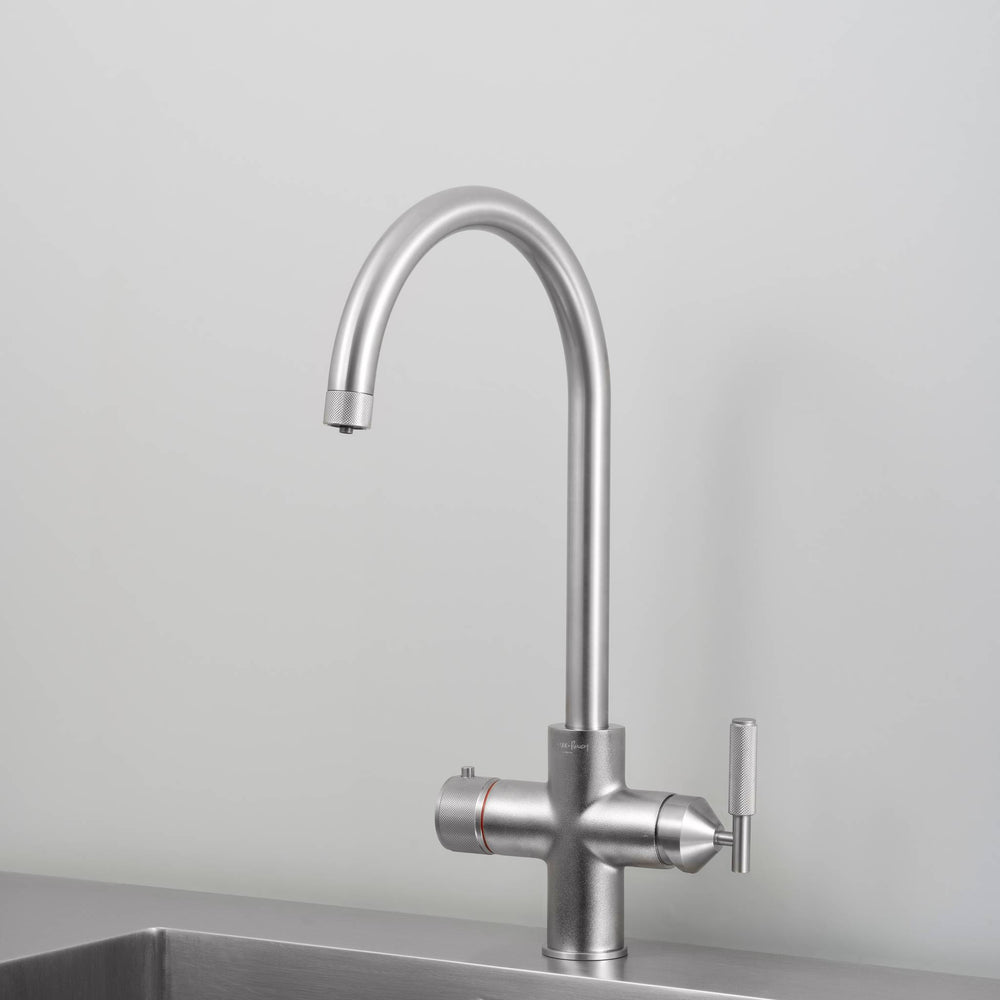 Buster & Punch - UK Kitchen Hot Tap Linear - 4 IN 1 - Steel